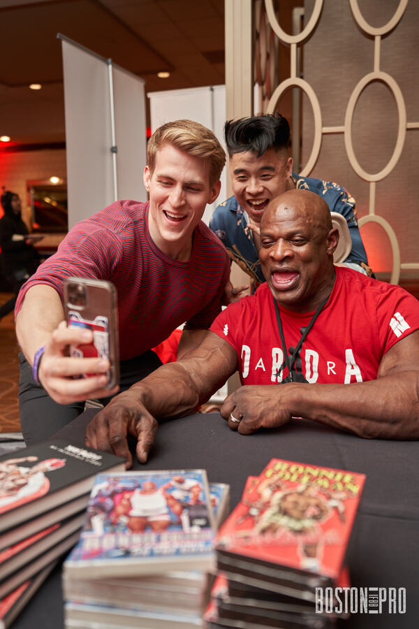 Boston Pro meet and greet photo 68